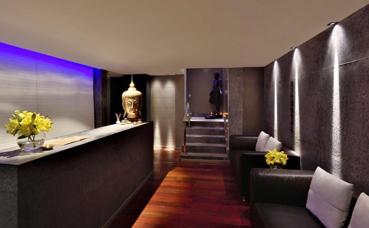 Radisson Blu Atria Bengaluru Hotel Екстериор снимка The Spa at The Landmark